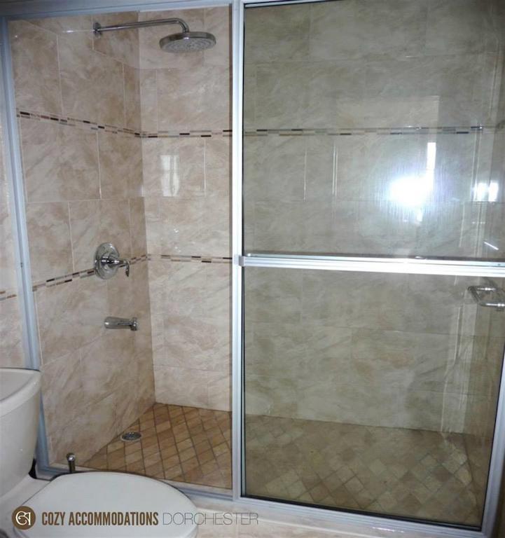 Cozy Accommodations - Dorchester City Line Kingston Ruang foto
