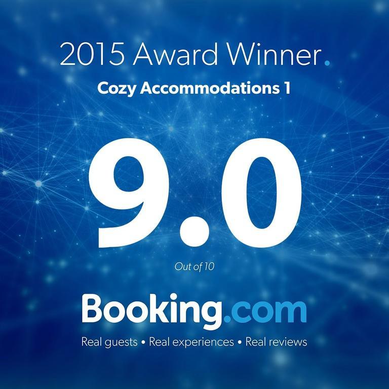 Cozy Accommodations - Dorchester City Line Kingston Bagian luar foto